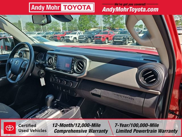 Certified 2020 Toyota Tacoma SR5 w/ Blackout Package AWD/4WD image 36
