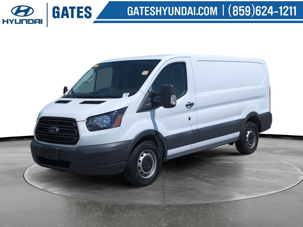 Used 2018 Ford Transit 150 130 Low Roof RWD image 5