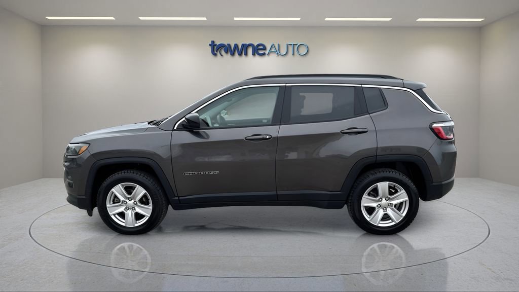 Used 2022 Jeep Compass Latitude w/ Convenience Group image 2