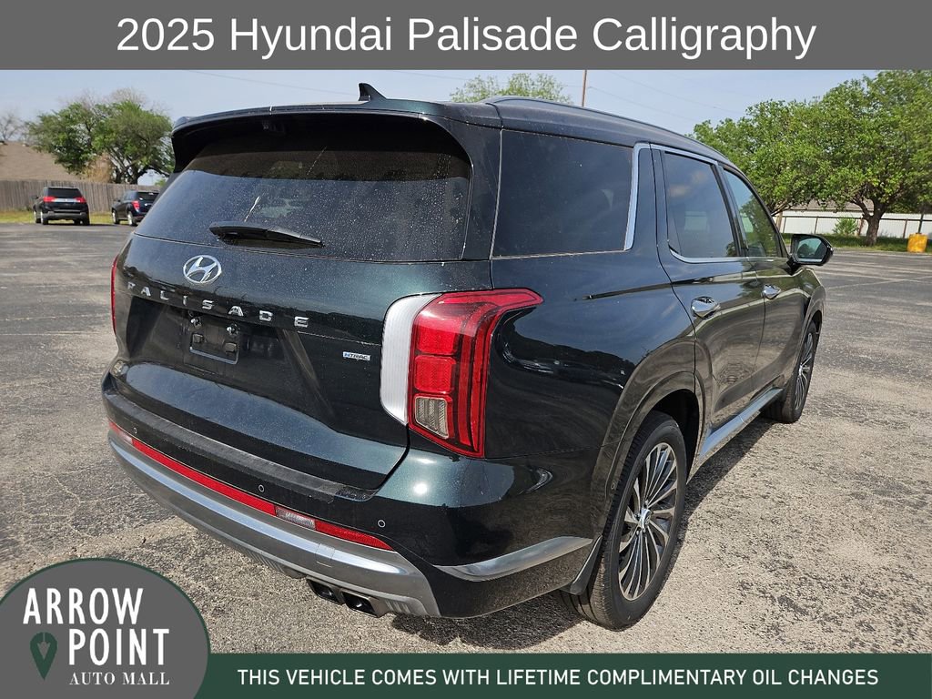 Used 2025 Hyundai Palisade Calligraphy AWD/4WD image 11
