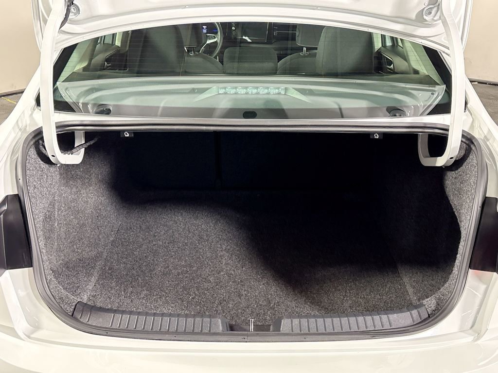 Used 2025 Volkswagen Jetta S image 20