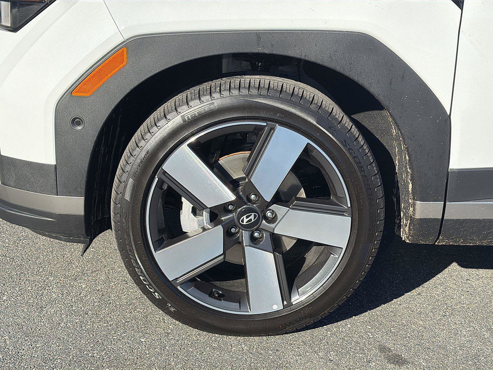 Used 2026 Hyundai Santa Fe Limited image 9