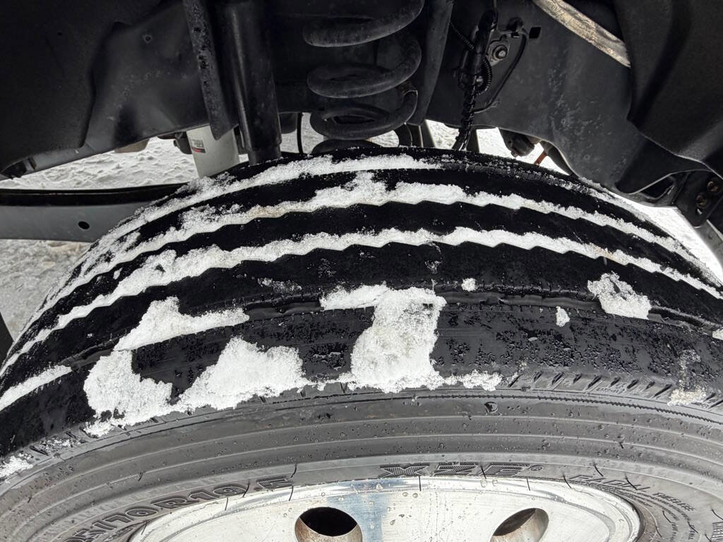 Used 2022 Ford F450 Platinum w/ FX4 Off-Road Package image 71