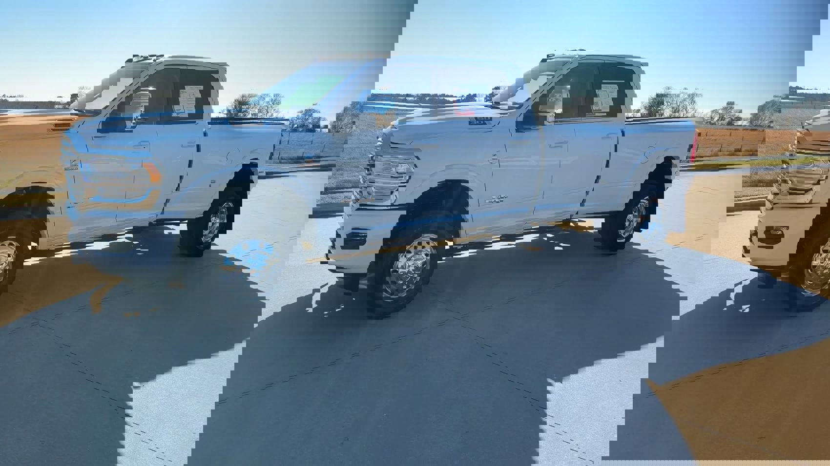 Used 2024 RAM 3500 Limited image 3