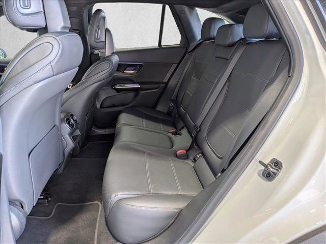 Used 2026 Mercedes-Benz GLC 300 4MATIC image 19