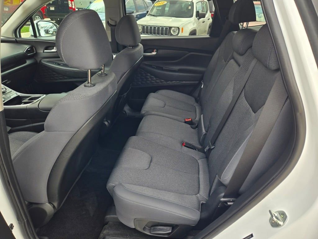 Used 2023 Hyundai Santa Fe SEL image 15