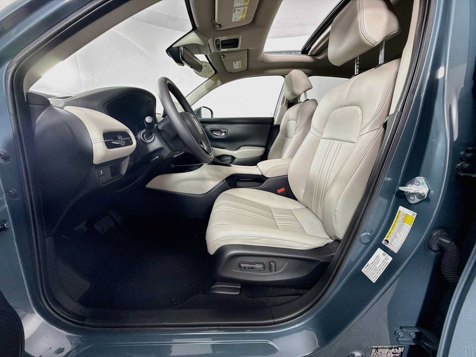 Certified 2024 Honda HR-V EX-L image 19