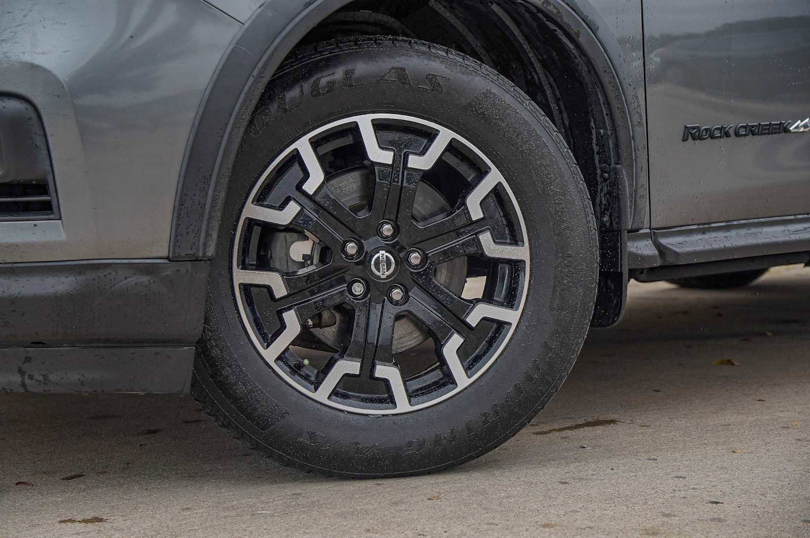 Used 2020 Nissan Pathfinder SV w/ Rock Creek Edition image 2