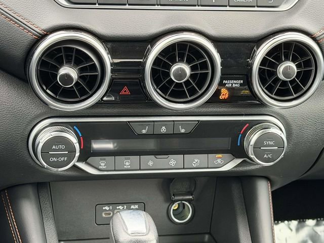 Used 2023 Nissan Sentra SR w/ SR Premium Package image 17