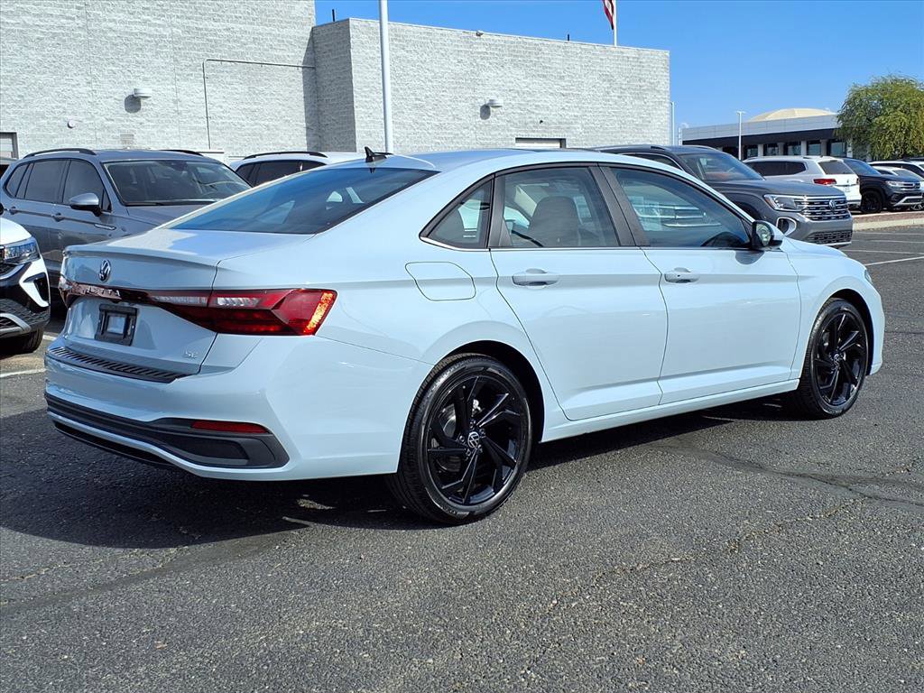 New 2026 Volkswagen Jetta SE image 4