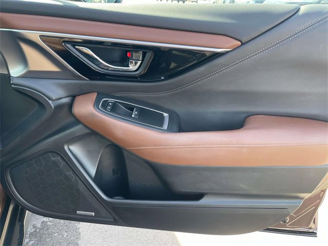 Used 2022 Subaru Outback Touring XT w/ Popular Package #2 image 24