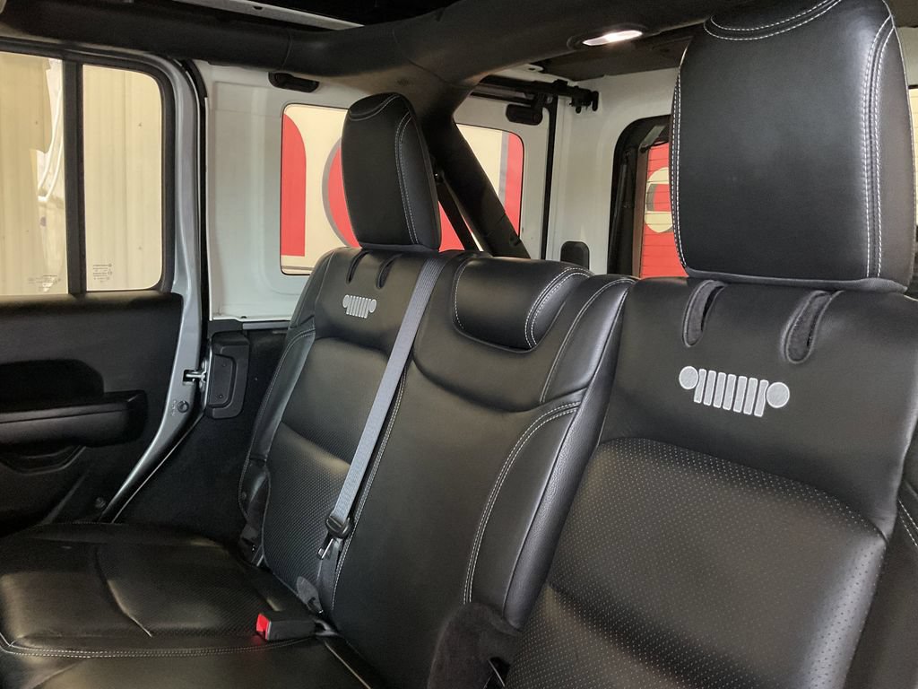 Used 2020 Jeep Wrangler Unlimited Sport S w/ Sun And Sound Package AWD/4WD image 31