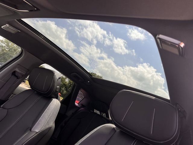 New 2026 Cadillac Optiq Sport 1 RWD image 18