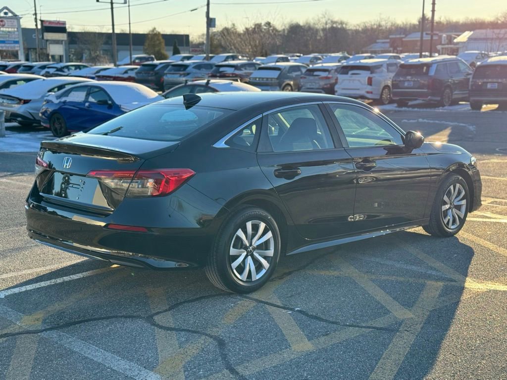 Used 2022 Honda Civic LX image 5