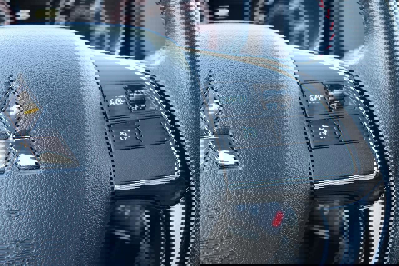 Used 2024 Mitsubishi Outlander Sport AWD image 25