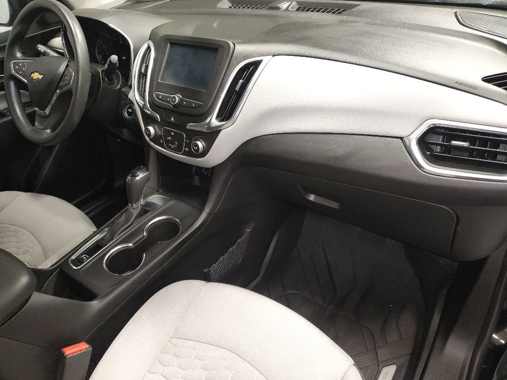Used 2018 Chevrolet Equinox LS FWD image 8