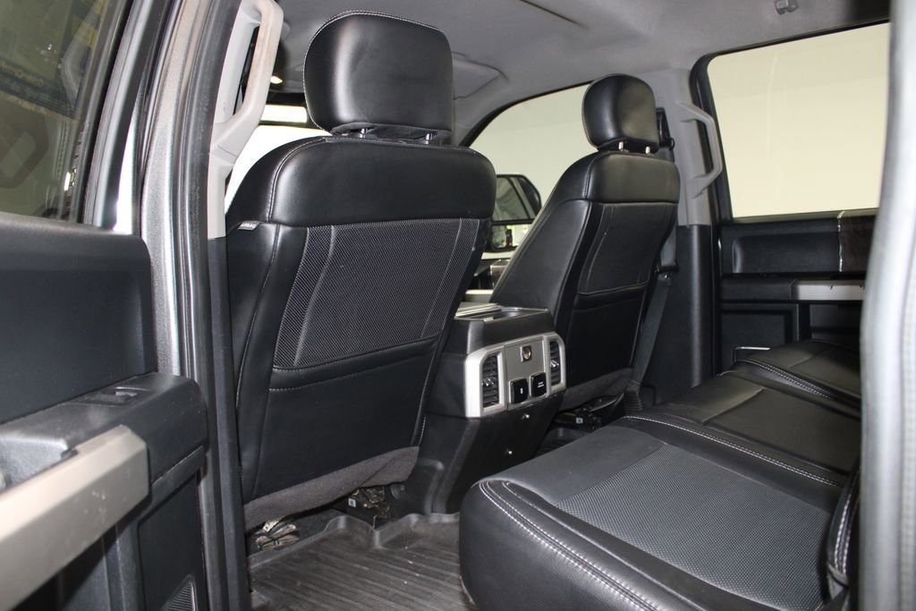Used 2019 Ford F350 Lariat w/ Lariat Ultimate Package AWD/4WD image 28