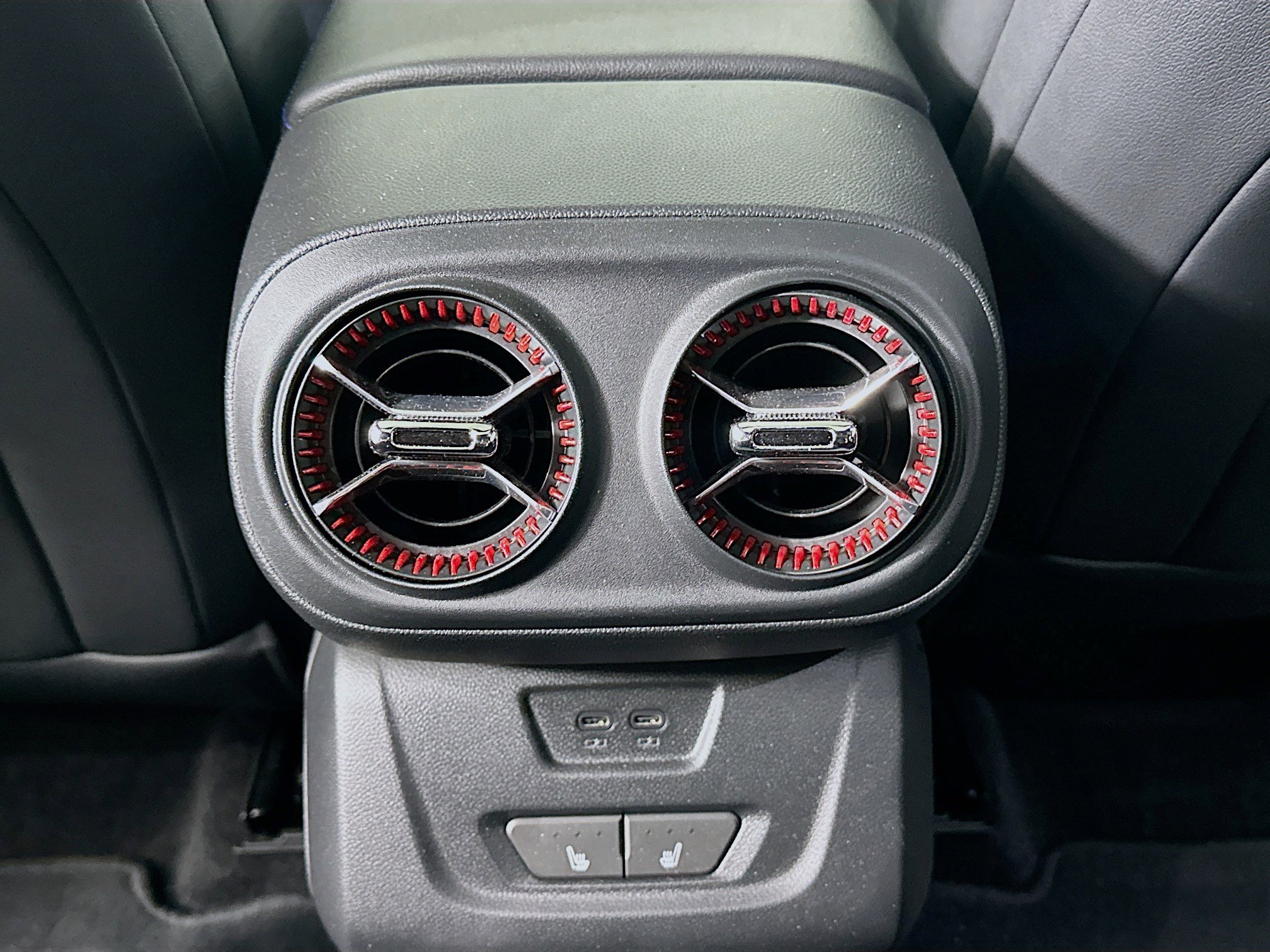 Used 2024 Chevrolet Blazer EV RS RWD image 29