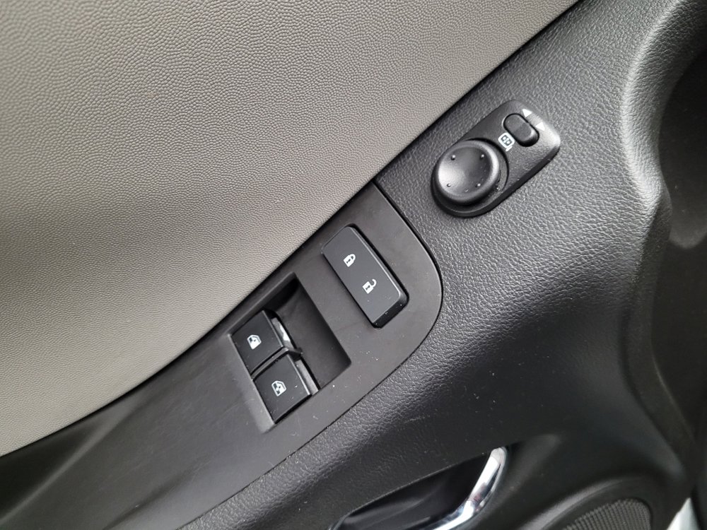 Used 2014 Chevrolet Camaro LS RWD image 27