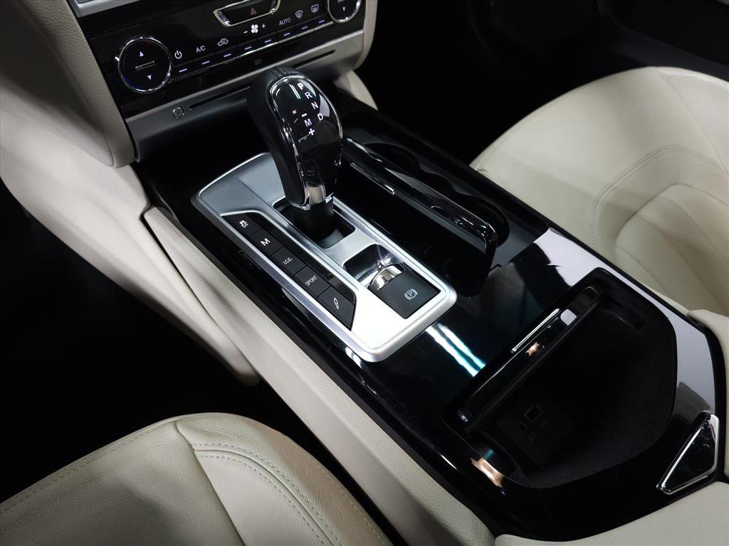 Used 2015 Maserati Quattroporte S Q4 image 23