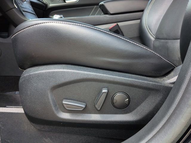 Used 2020 Ford Edge ST w/ Equipment Group 401A image 22