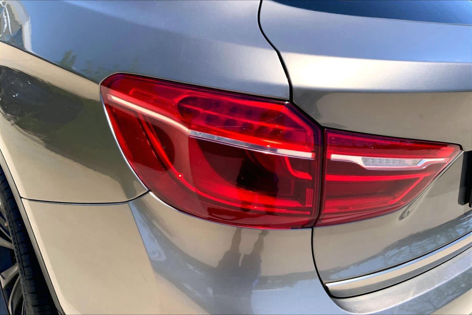 Used 2017 BMW X6 xDrive35i AWD/4WD image 27