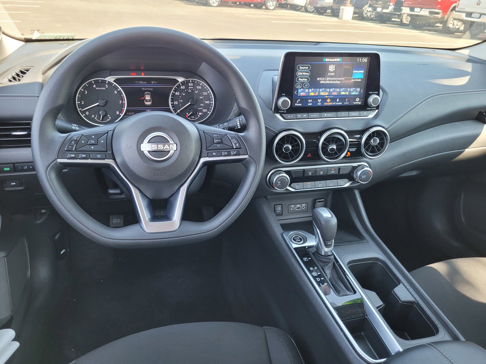 Used 2025 Nissan Sentra SV image 17