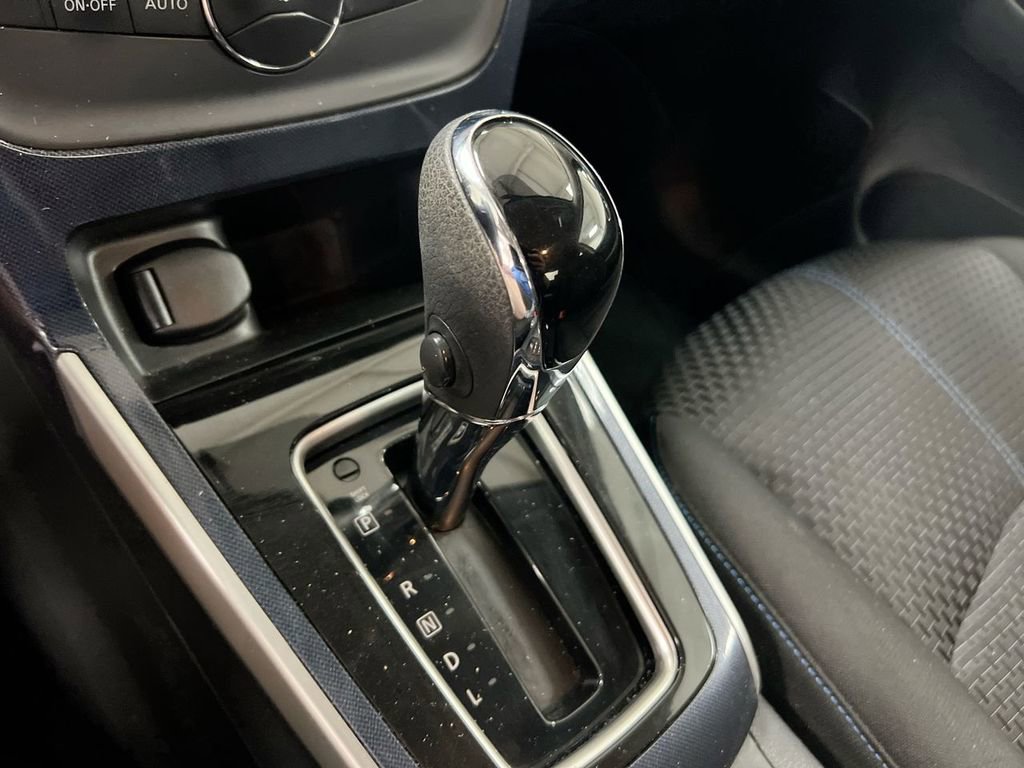 Used 2019 Nissan Sentra SR image 17