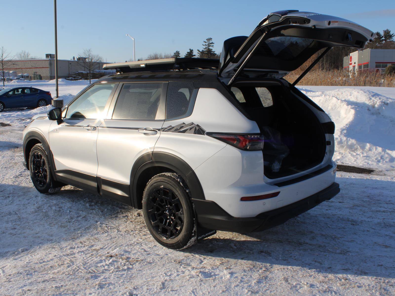 New 2026 Mitsubishi Outlander Trail Edition image 7