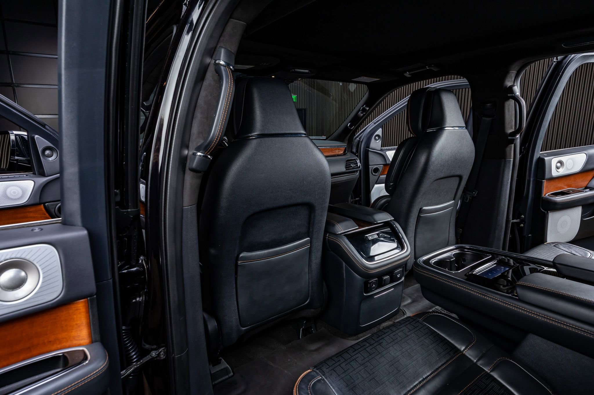 Used 2024 Lincoln Navigator L Black Label image 35