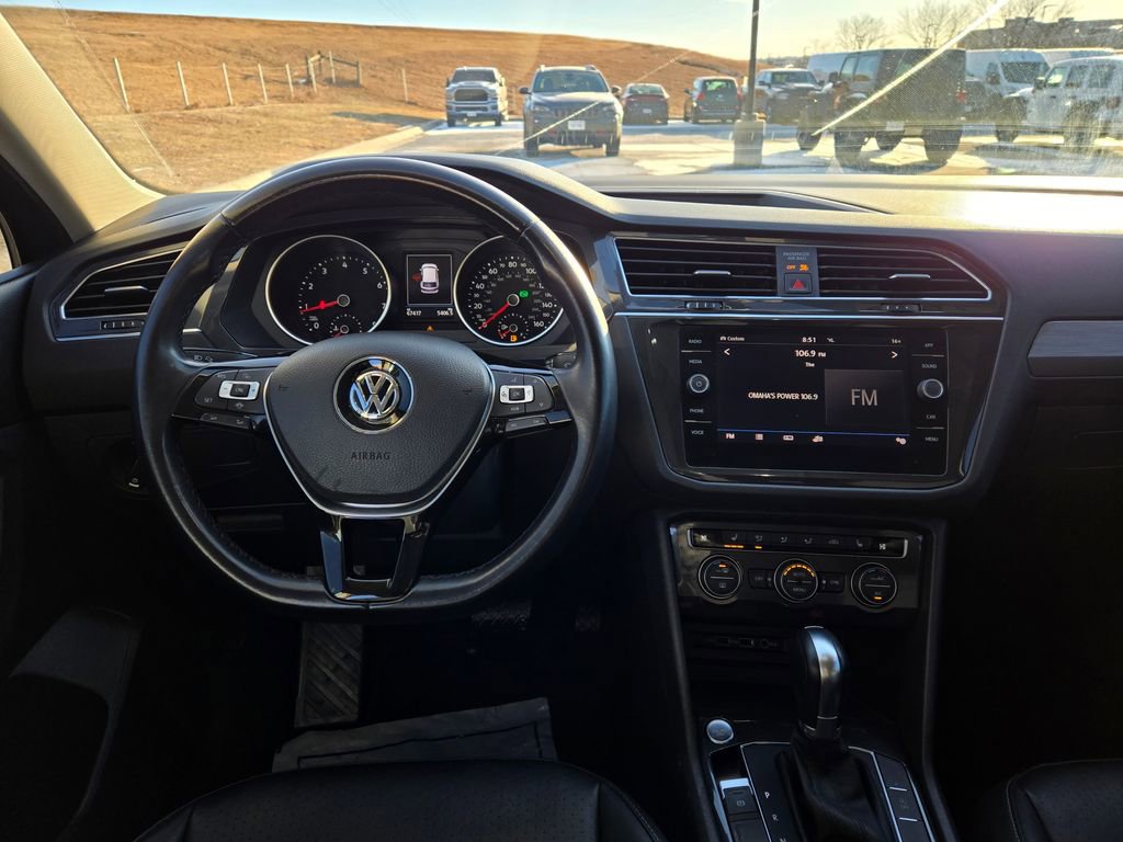 Used 2019 Volkswagen Tiguan SE image 15