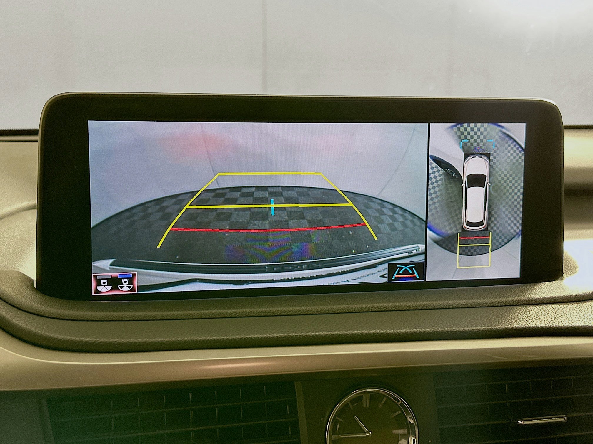 Used 2020 Lexus RX 350 FWD w/ Premium Package image 23