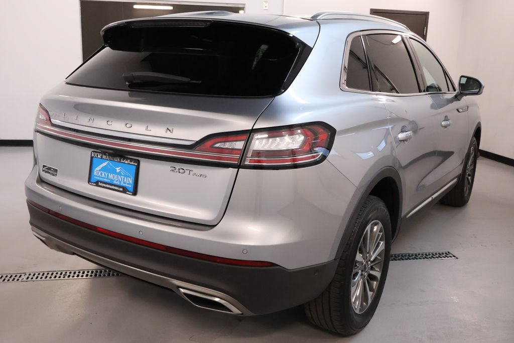Used 2020 Lincoln Nautilus Reserve AWD/4WD image 7