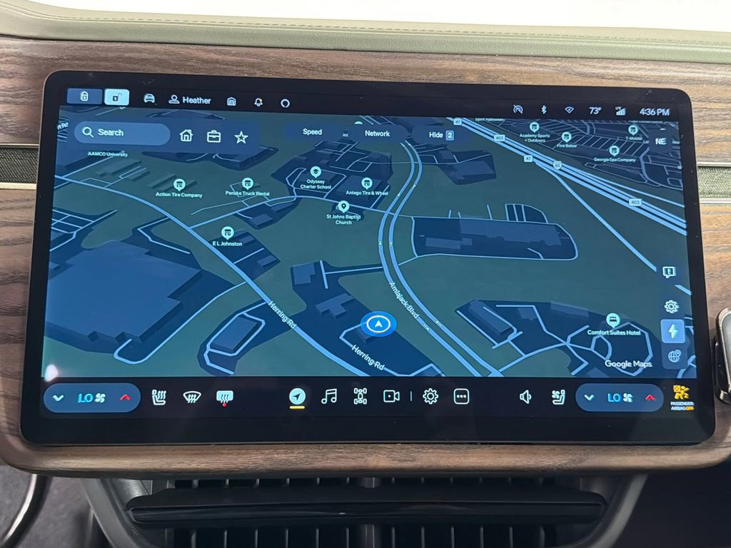 Used 2023 Rivian R1S Adventure image 3