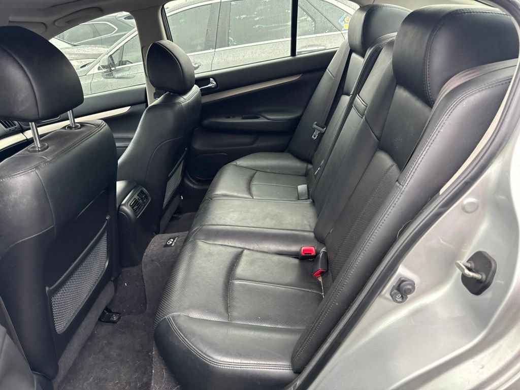 Used 2013 INFINITI G37 x Sedan w/ Premium Pkg AWD/4WD image 10