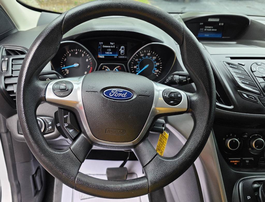 Used 2016 Ford Escape SE FWD image 15