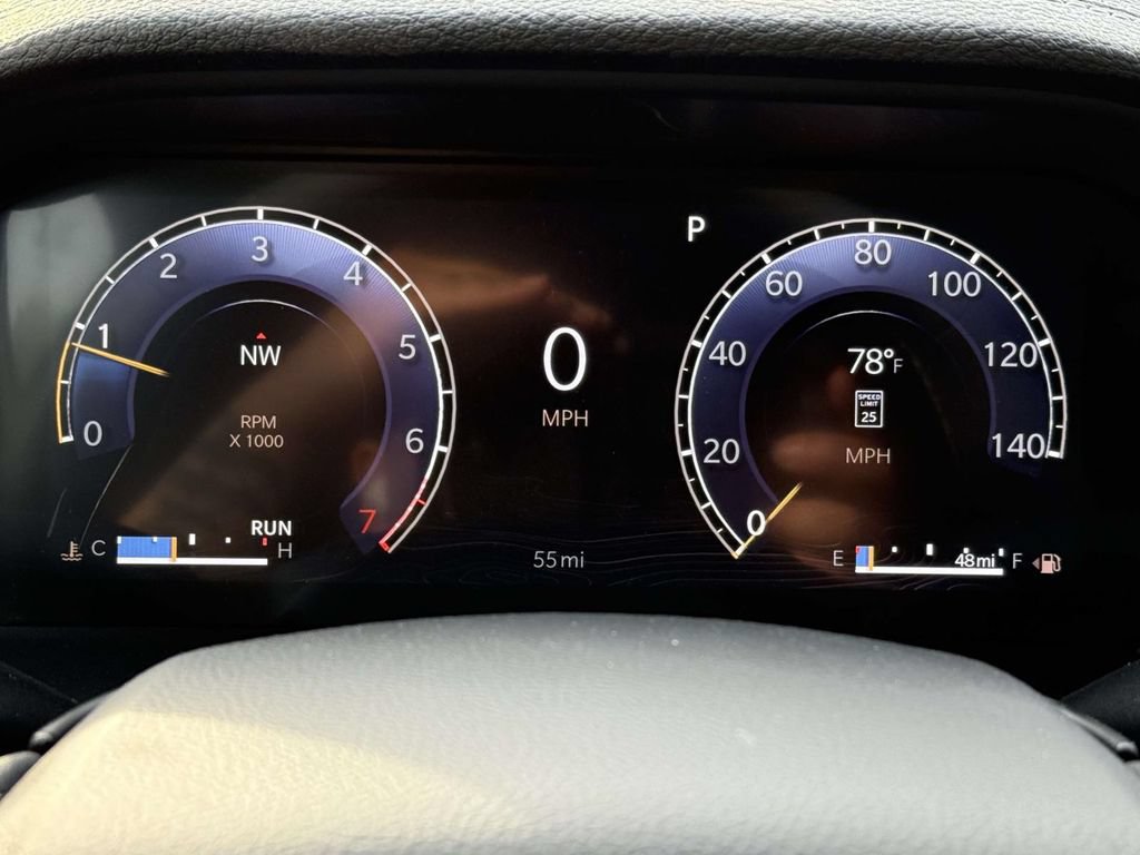 New 2026 Jeep Grand Cherokee Altitude AWD/4WD image 25