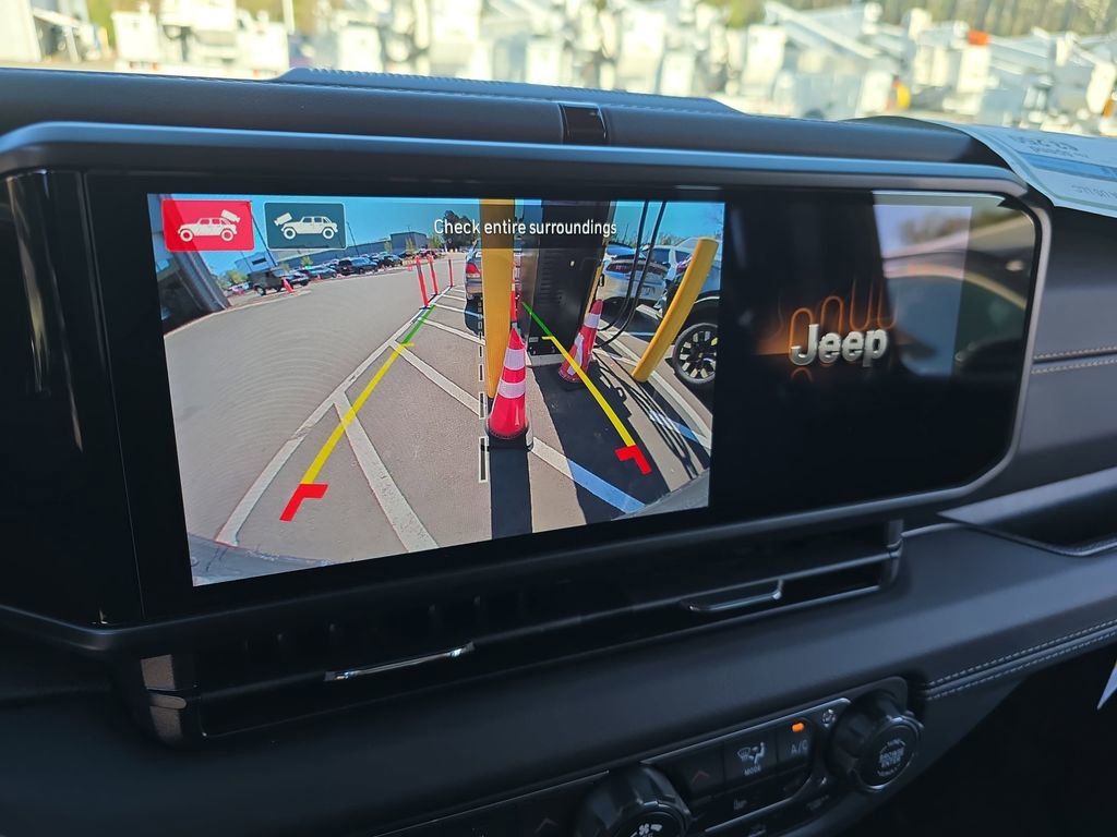 New 2026 Jeep Wrangler Sahara AWD/4WD image 17