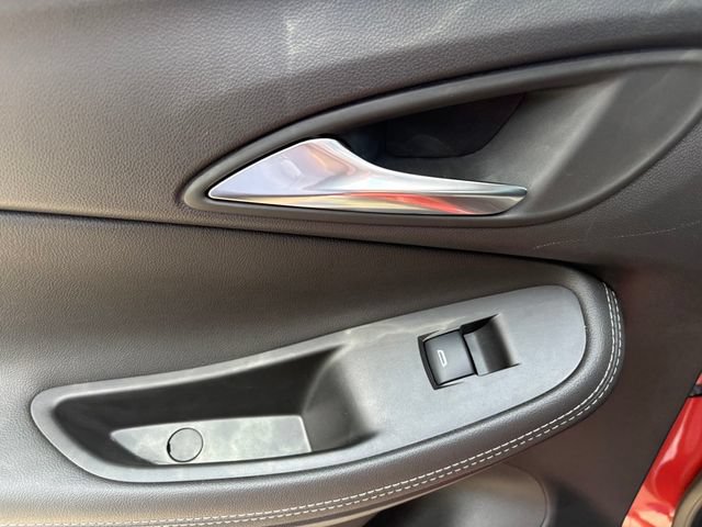 Used 2024 Buick Encore GX Preferred FWD image 36