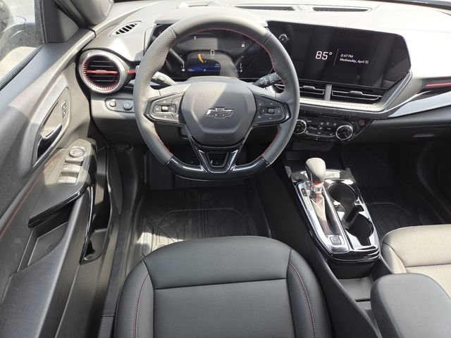 New 2026 Chevrolet Trax RS w/ Driver Confidence Package FWD image 32