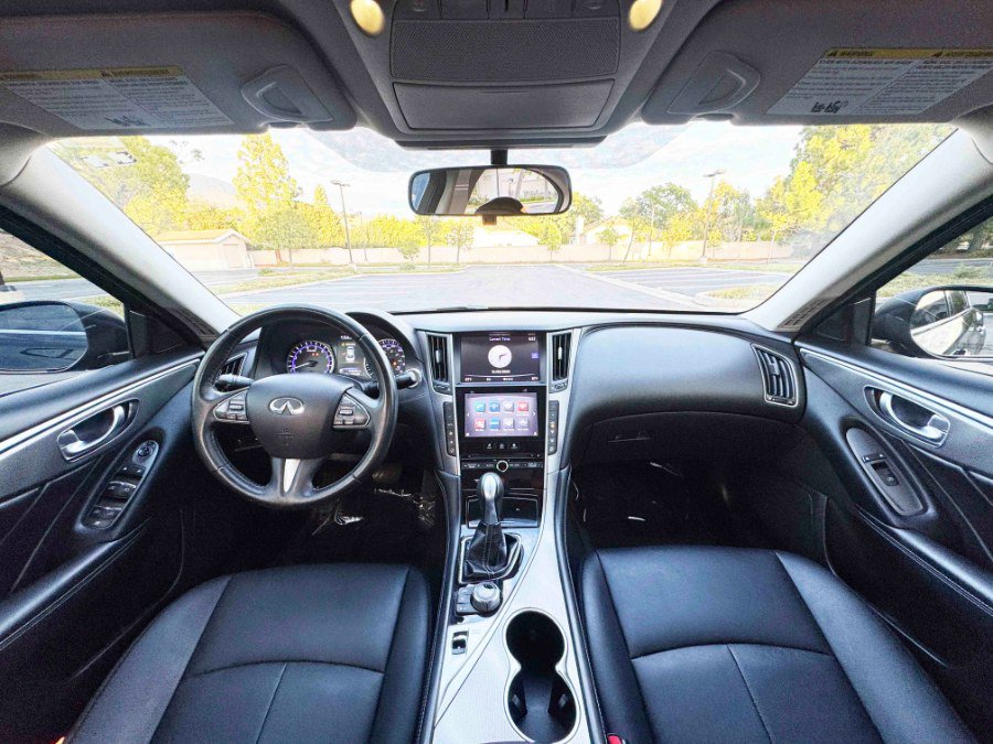 Used 2015 INFINITI Q50 Premium image 16