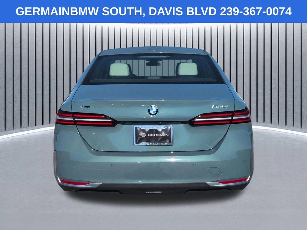 Certified 2024 BMW 530i xDrive w/ Premium Package AWD/4WD image 6