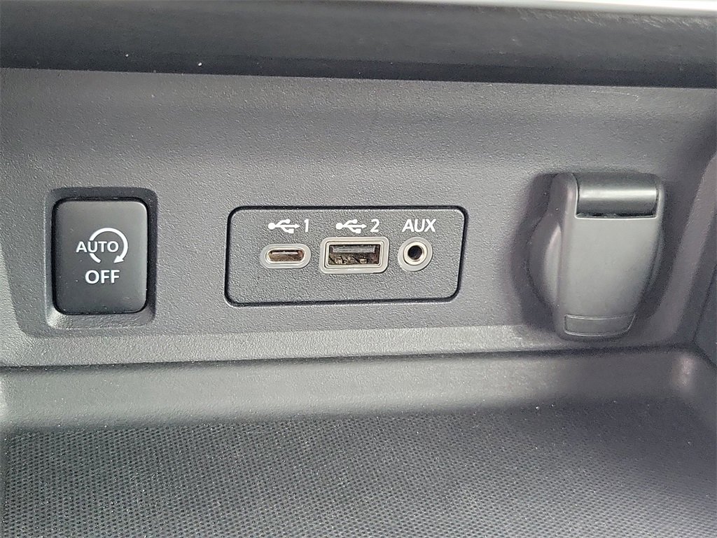 Certified 2024 Nissan Sentra SV image 12