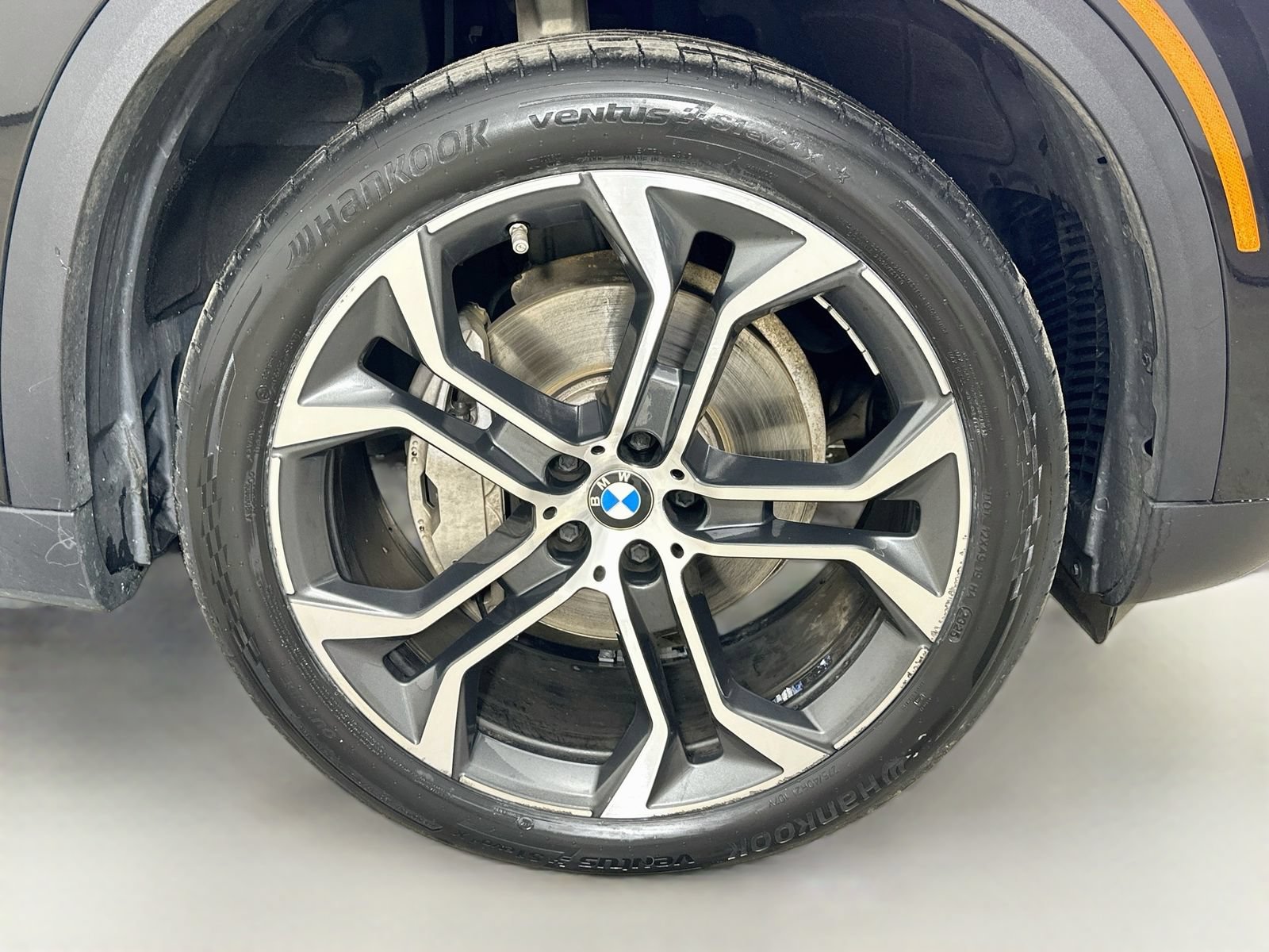 Used 2025 BMW X5 xDrive40i AWD/4WD image 10