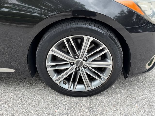 Used 2019 Genesis G80 3.8 RWD image 10