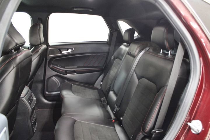 Used 2021 Ford Edge ST-Line image 21