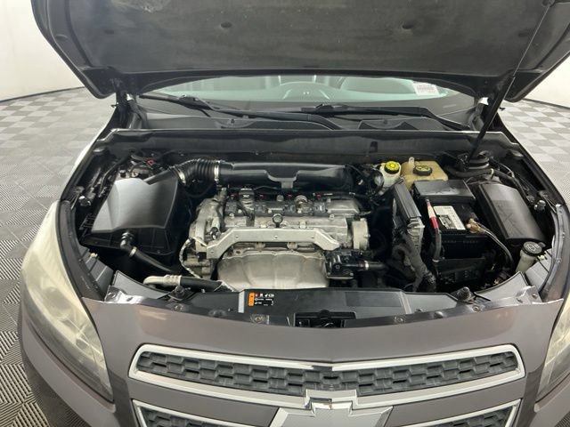 Used 2013 Chevrolet Malibu LT FWD image 25