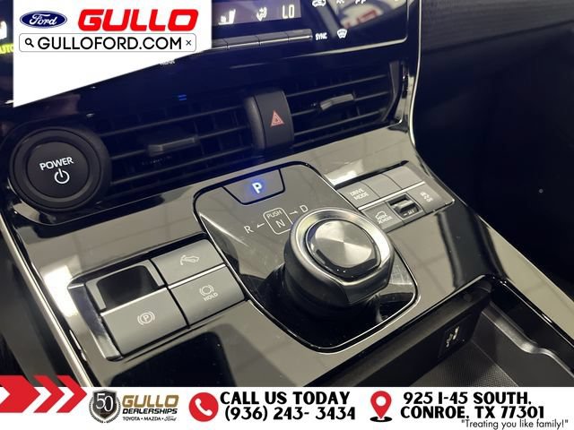 Used 2023 Subaru Solterra AWD image 27