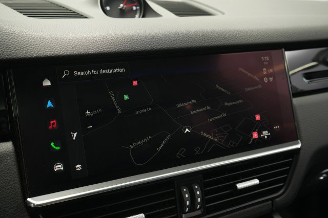 Used 2023 Porsche Cayenne Platinum Edition image 43