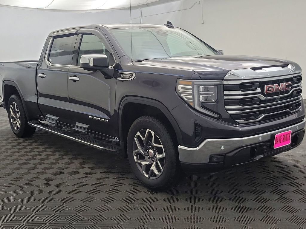 Used 2024 GMC Sierra 1500 SLT w/ SLT Premium Plus Package image 7